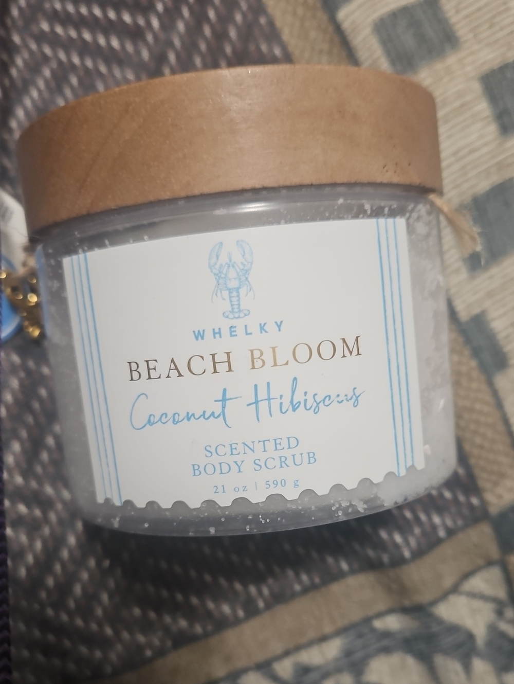 Beach Bloom Coconut Hibiscus Scented Body Scrub - White